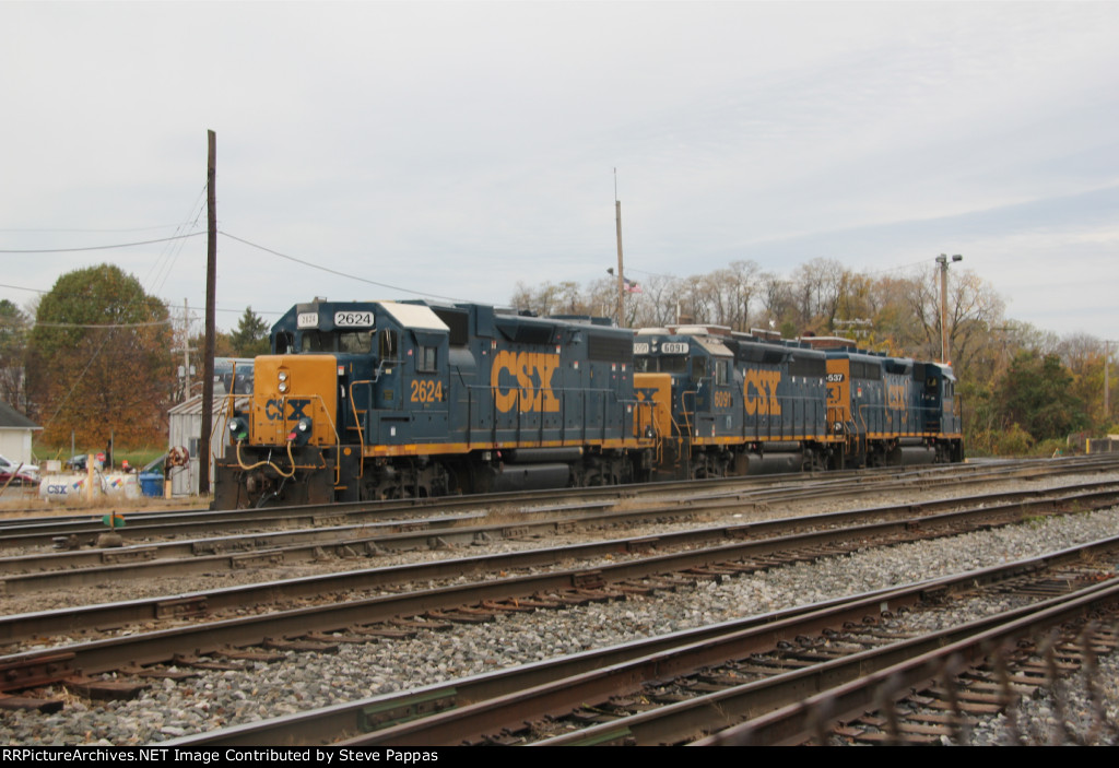 CSX 2624 and 6091